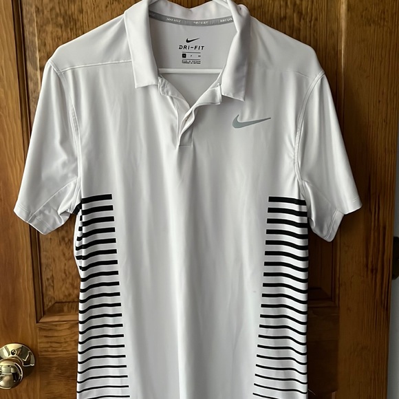 Nike Other - Nike Men’s Golf Shirt